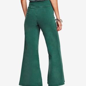 Free People Jeans - Free people youthquake bellbottoms Free People Jeans - Free people youthquake bellbottoms